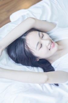 奶头被民工们吸得又红又肿怎么办